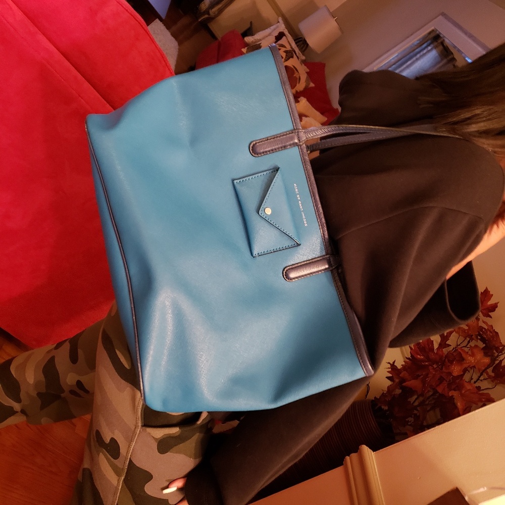 Handbag - Picture 6 of 7